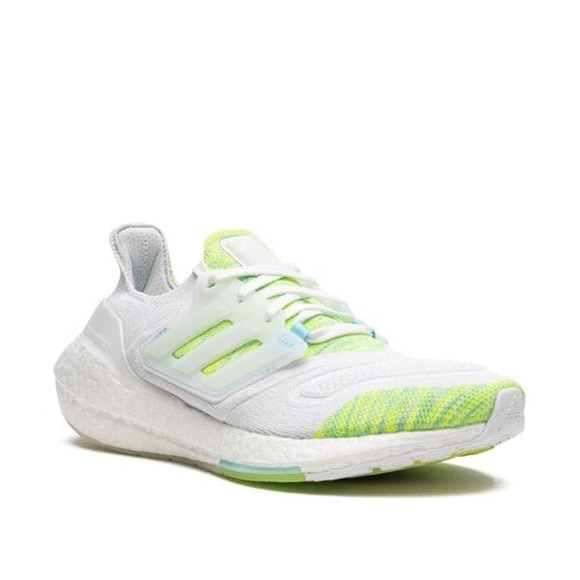 Adidas Ultraboost 22 Sneakers. Brand new with tags. - Picture 3 of 12